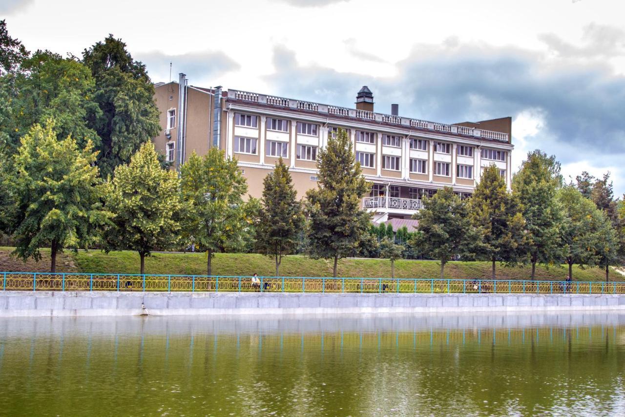 Orly Park-Hotel Kiev Exterior foto