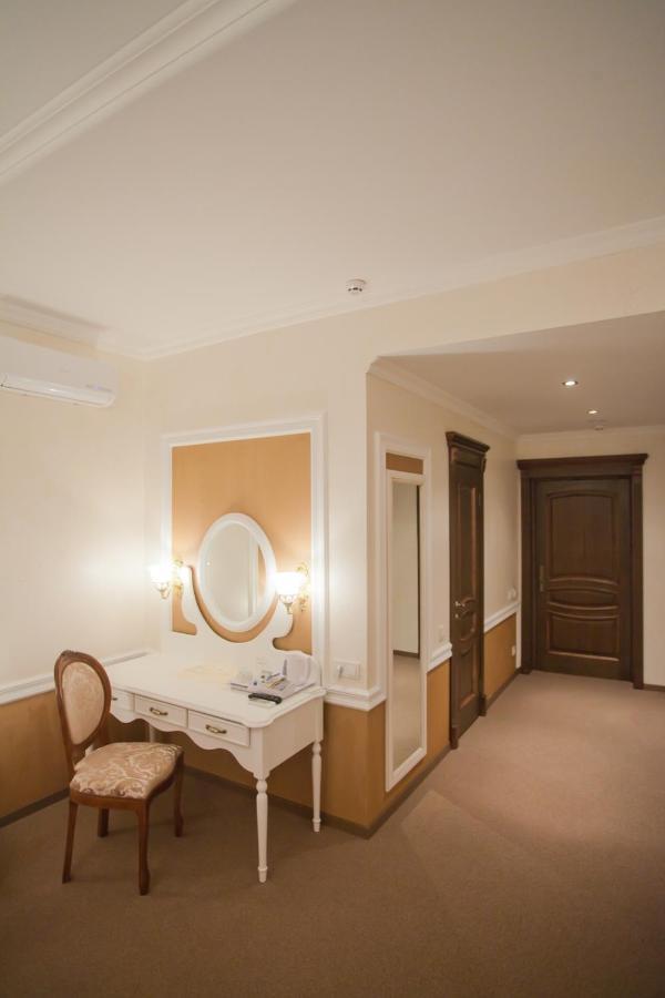 Orly Park-Hotel Kiev Exterior foto